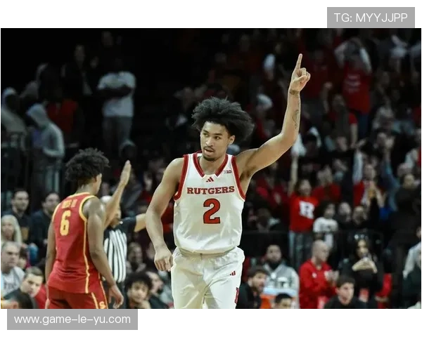 马刺榜眼哈珀左小腿拉伤，预计将缺席数周比赛