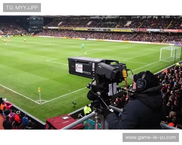 英超观赛方式多元化，网络直播平台提供多种选择